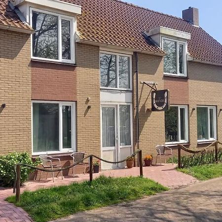 Pension Het Hoefijzer Бурен Екстер'єр фото